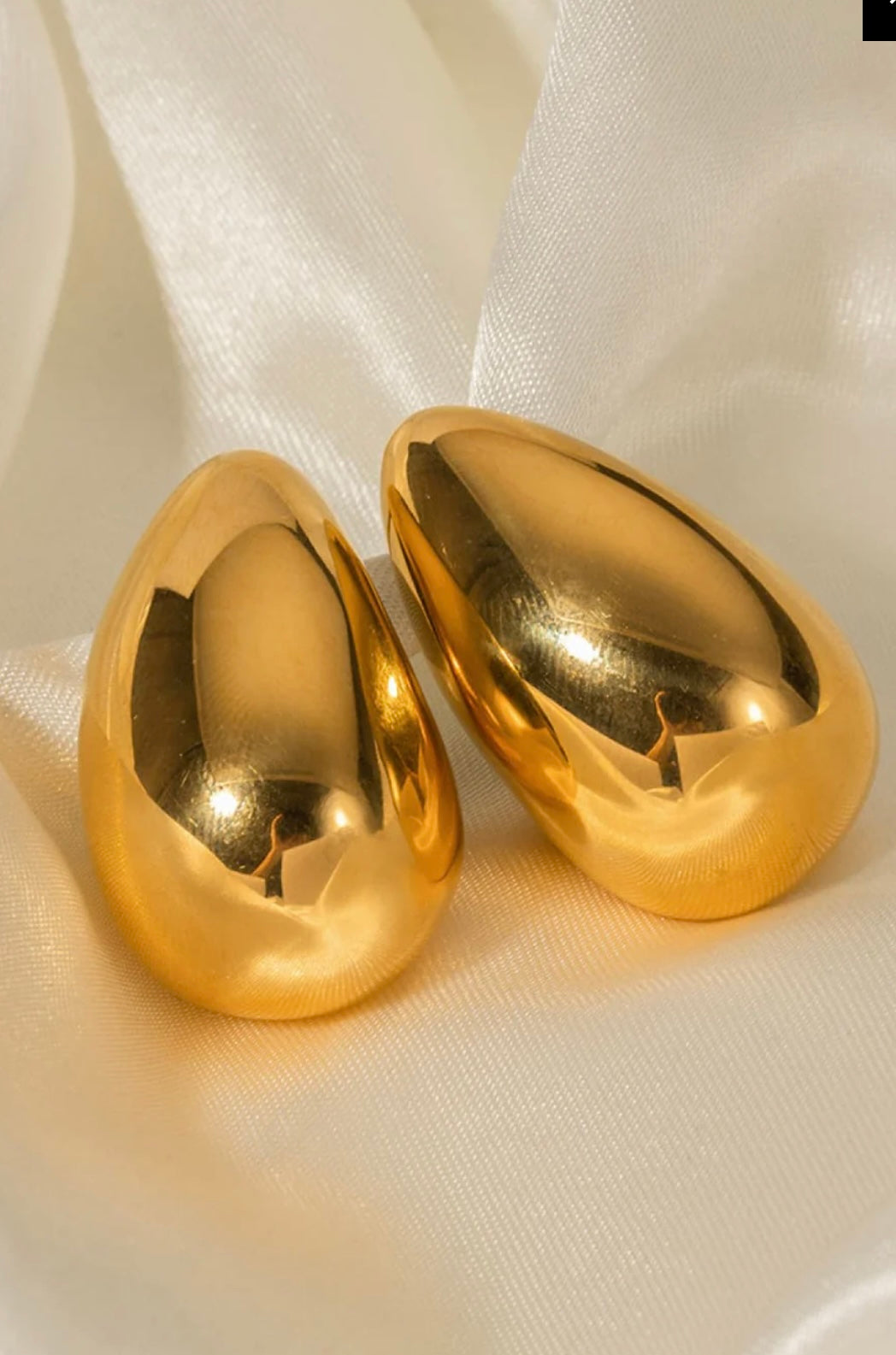 Teardrop Chunky Gold Earrings