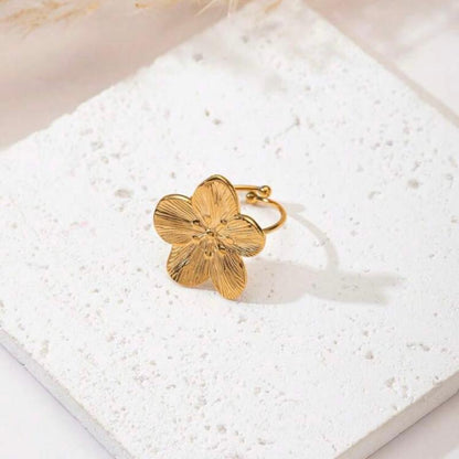 Big Bloom Flower Ring